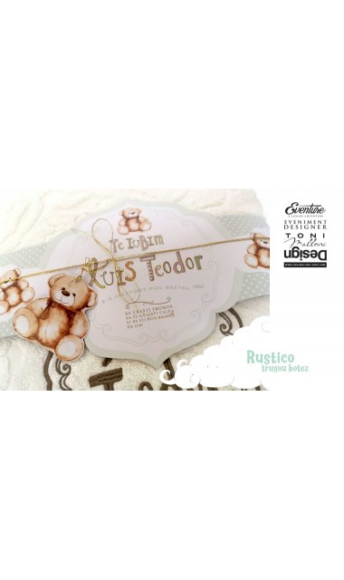 Trusou de botez cu ursuletul brun si buline pe fundal verde menta, Rustico 20